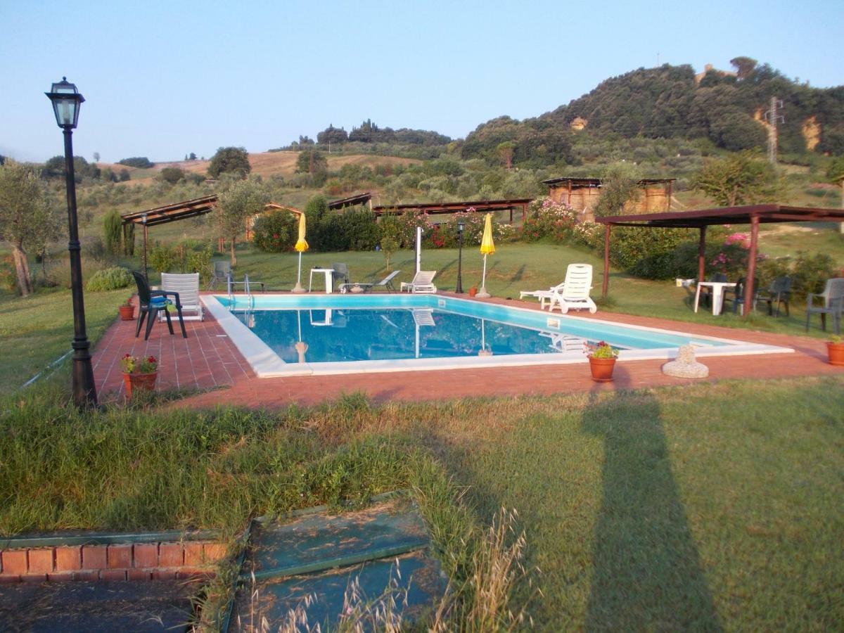 Le Pergoline B&B Casciana Terme Eksteriør bilde