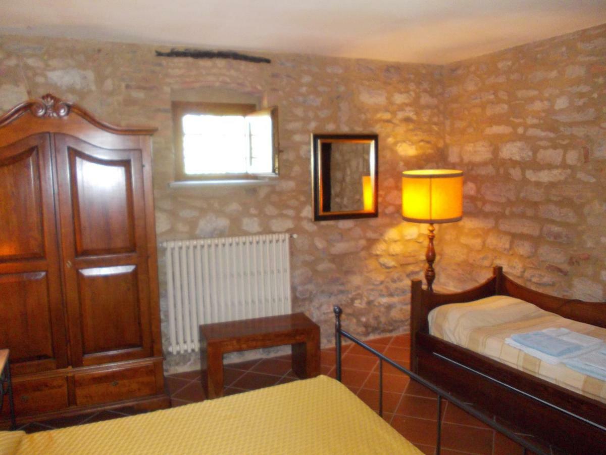 Le Pergoline B&B Casciana Terme Eksteriør bilde